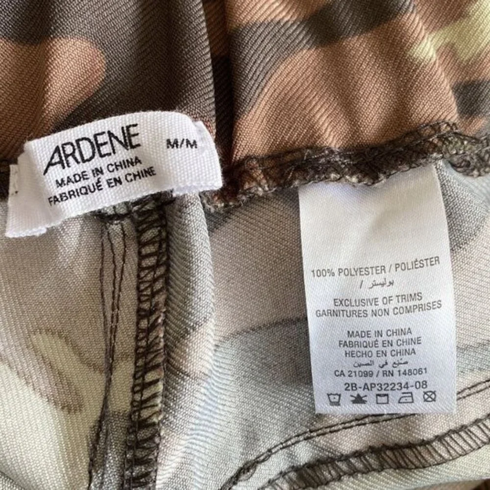 NWT Ardene Camo Cargo Pants - Picture 8 of 8